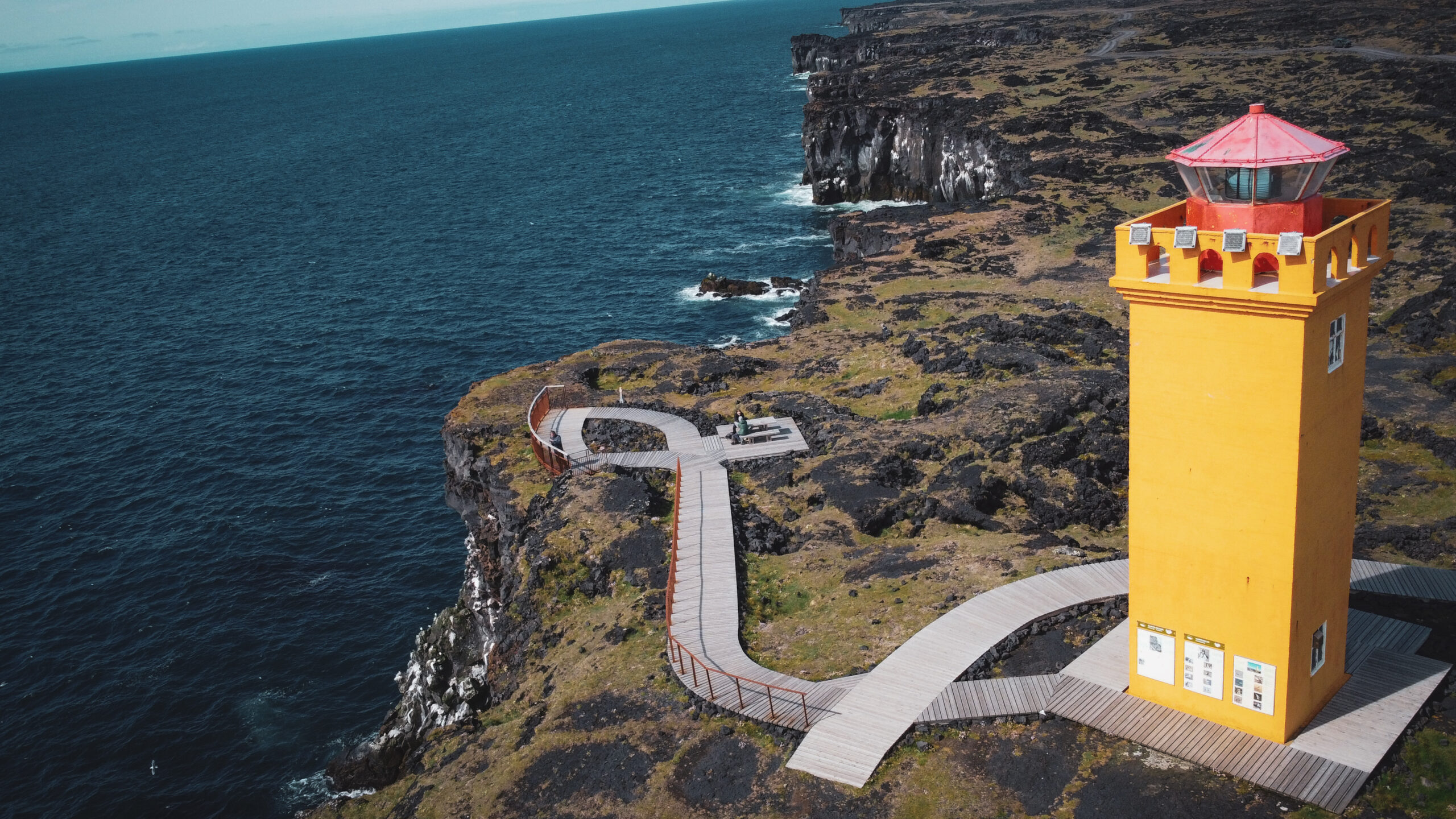 pola lawy, latarnia, Svortuloft Lighthouse - Islandia w tydzień